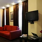 Hotel Cherica 4*