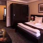 Cherica Hotel