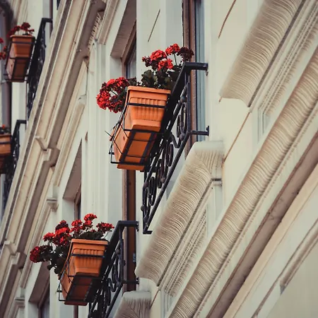 凯瑞卡酒店 4* 康斯坦察