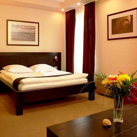 凯瑞卡酒店 康斯坦察