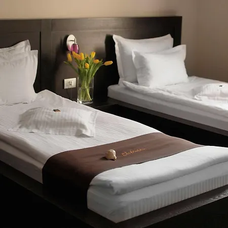 Cherica Hotel 4*