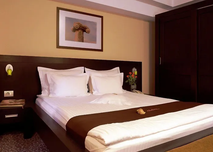 Cherica Отель 4*